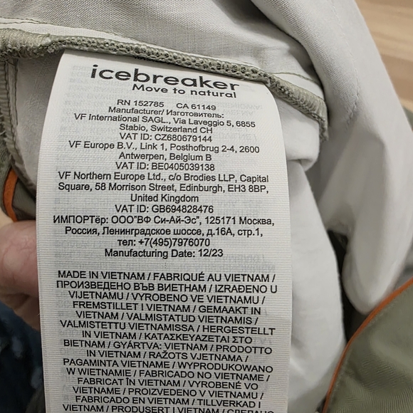 Icebreaker Olive Flat Front Womens Shorts - Picture 5 of 7